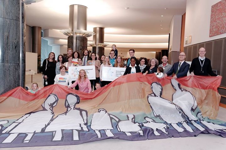 Les familles arc-en-ciel au Parlement européen