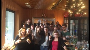 L'équipe de Gemeinsam weiter Zürich / NEIN zur EDU-Initiative "Schutz der Ehe" qui célèbre leur victoire